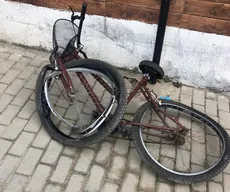 Ciclista é atropelado por carro com casal em João Pessoa