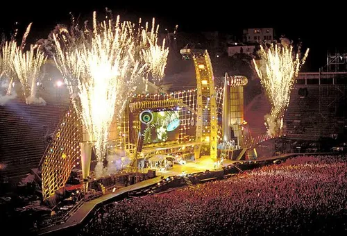 
				
					Rolling Stones fizeram show pela primeira vez no Brasil há 25 anos
				
				