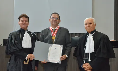 
                                            Na PB, ministro do STJ defende mudança gradativa para implantar juiz de garantias
                                        
                                        