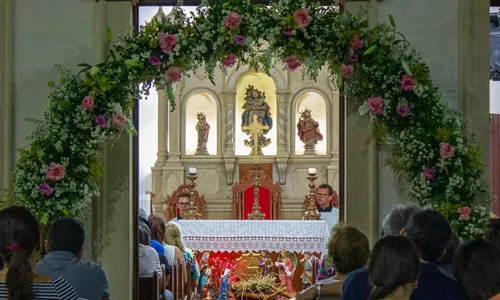 
                                        
                                            Procissões encerram celebração de 100 anos da Igreja de Nossa Senhora de Nazaré, em JP e Cabedelo
                                        
                                        