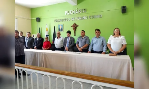 
				
					Vice-prefeito de Aparecida assume comando da cidade após decisão do TJPB
				
				