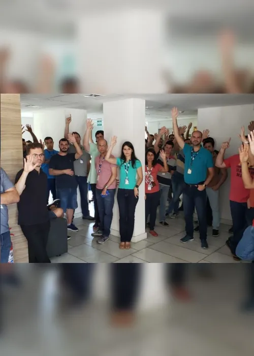 
                                        
                                            Servidores da Dataprev entram em greve na Paraíba
                                        
                                        