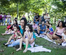 Praça da Independência tem movimentação de Carnaval com o espetáculo Arretado Folia