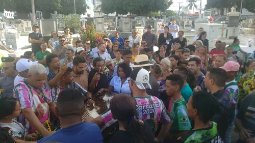 
				
					Enredo sobre Fernanda Benvenutty vence Carnaval Tradição de João Pessoa
				
				