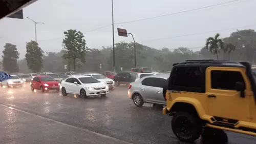 
				
					Em 12 horas, João Pessoa registra mais chuva do que em todo o mês de janeiro
				
				