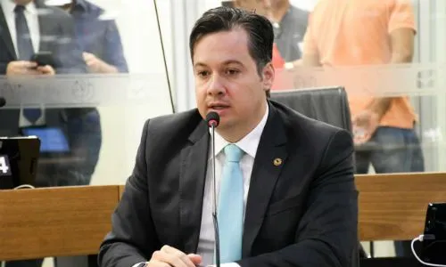 
                                        
                                            Deputado estadual Júnior Araújo é nomeado como novo secretário de Governo
                                        
                                        