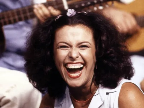 
				
					Elis Regina 75 anos. Quem ainda ouve a maior cantora do Brasil?
				
				