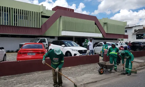 
                                        
                                            Ações de reforma são intensificadas e reabertura do HTOP acontece em 30 dias
                                        
                                        