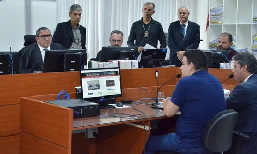 
                                        
                                            Justiça prorroga prisão do radialista Fabiano Gomes por mais cinco dias
                                        
                                        