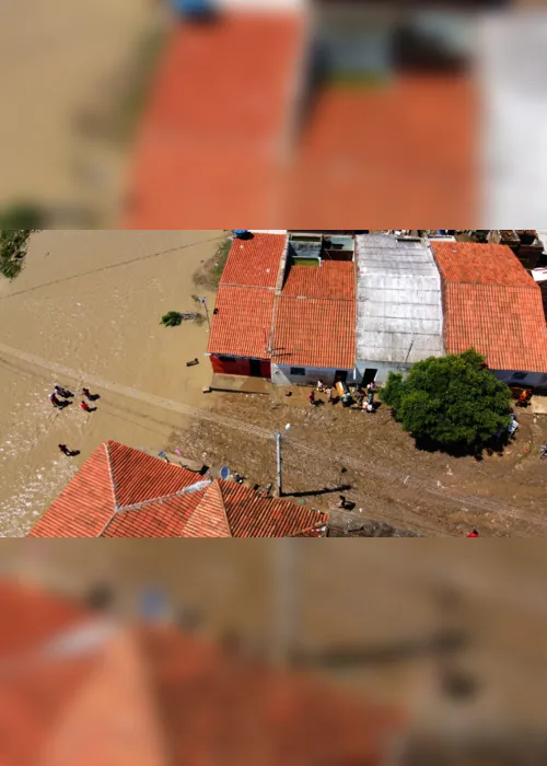 
                                        
                                            Açudes transbordam e famílias ficam desabrigadas no Cariri da PB
                                        
                                        