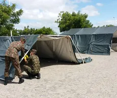 Exército monta barracas no Trauma de CG para manutenção de equipamentos