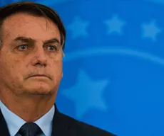 Bolsonaro sanciona lei que garante renda básica de R$ 600 para informais