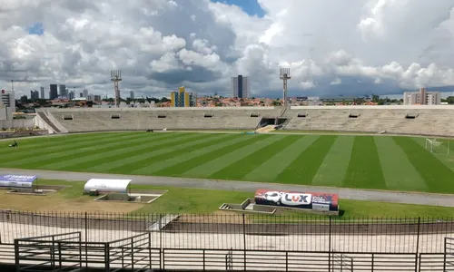 
                                        
                                            Sem futebol, maiores estádios da Paraíba passam por manutenção no gramado
                                        
                                        