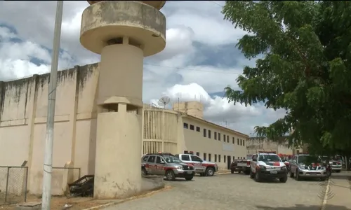 
                                        
                                            Policial penal e dois detentos do Presídio de Patos testam positivo para coronavírus
                                        
                                        