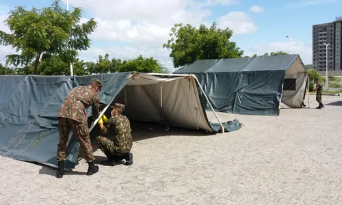 
                                        
                                            Exército monta barracas no Trauma de CG para manutenção de equipamentos
                                        
                                        