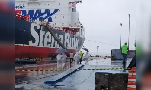 
				
					Mais de dez tripulantes de navio atracado em Cabedelo estão com Covid-19
				
				