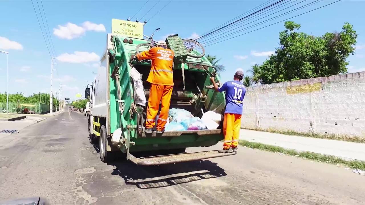 Nova empresa para coleta de lixo em Campina Grande
