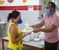 Sem aulas, Prefeitura de João Pessoa distribui alimentação para 49 mil alunos da rede municipal