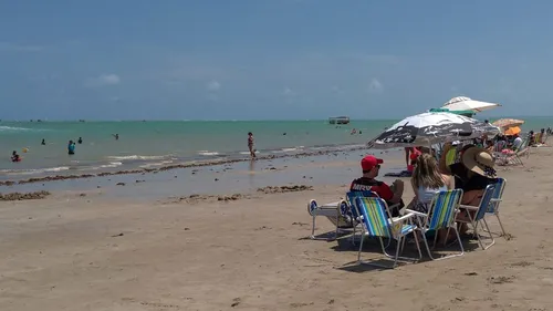 
				
					Verão: conheça todas as praias da Paraíba
				
				