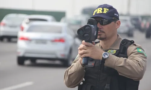 
                                        
                                            PRF realiza Operação de Segurança Viária nas rodovias da PB no 'Maio Amarelo'
                                        
                                        