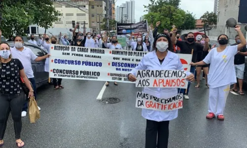 
                                        
                                            Profissionais que lutam contra a Covid -19 em JP protestam por melhorias salariais
                                        
                                        