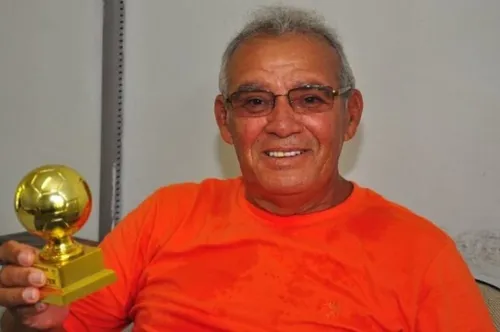 
				
					Radialista esportivo João de Souza morre vítima de Covid-19 em João Pessoa
				
				