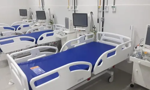 
                                        
                                            Hospital das Clínicas atinge 100% de ocupação de leitos de UTI para Covid-19
                                        
                                        