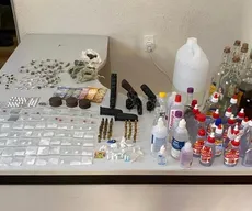 Polícia Militar acaba festa, prende três pessoas e apreende armas e drogas no Conde