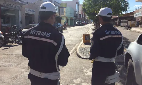 
                                        
                                            Justiça determina que extinção de órgãos de trânsito seja retirado de pauta em Itaporanga
                                        
                                        