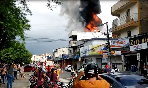 
                                        
                                            Incêndio atinge loja de variedades no Centro de Guarabira
                                        
                                        