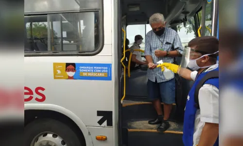
				
					Linha de ônibus 520 é reativada e outras duas são reforçadas em João Pessoa
				
				