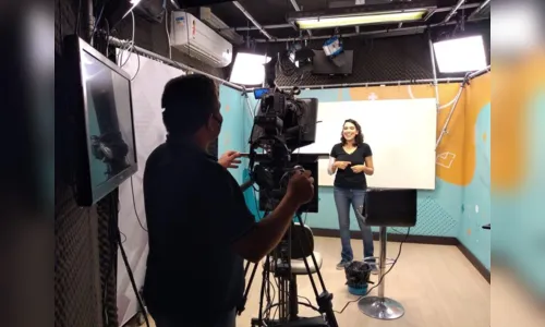 
				
					Ensino Municipal de João Pessoa começa a transmitir aulas através da TV Câmara
				
				