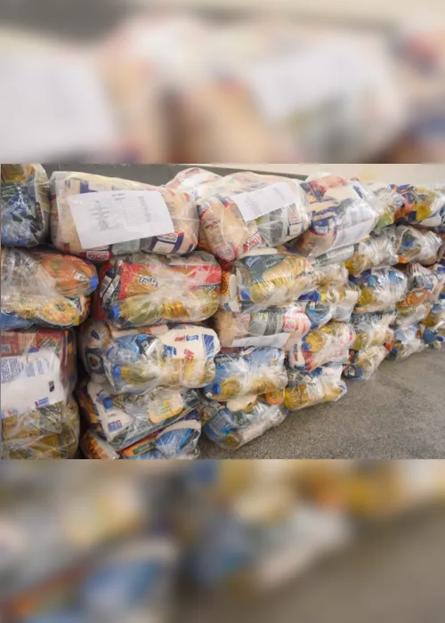 
                                        
                                            MP aciona PMCG na Justiça e pede fornecimento de 3 mil cestas básicas
                                        
                                        