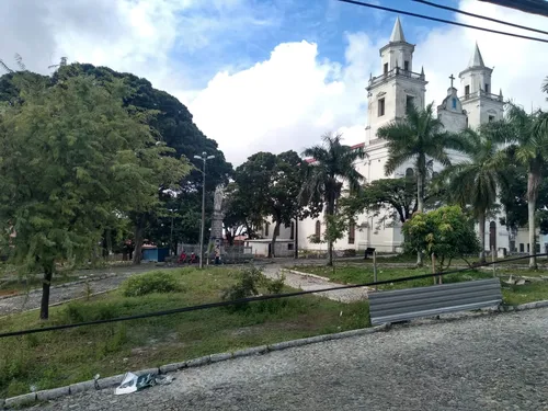 
				
					João Pessoa comemora 435 anos 'desbotada' pelo abandono de cartões-postais
				
				