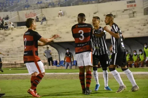 
				
					Copa do Brasil: Treze enfrenta América-MG e Campinense joga com Bahia
				
				