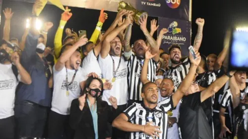 
				
					Galo campeão: Treze volta a conquistar título do Campeonato Paraibano
				
				