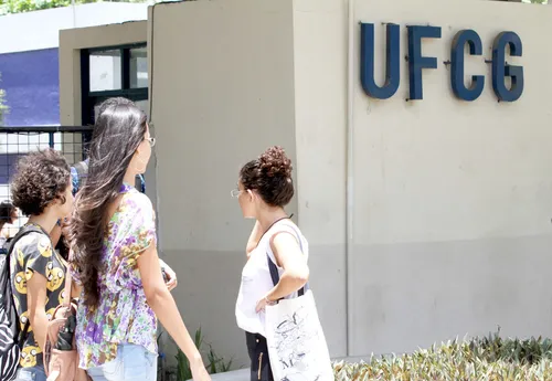 
				
					Veja regras de universidades e escolas da PB sobre uso de banheiros segundo identidade de gênero
				
				