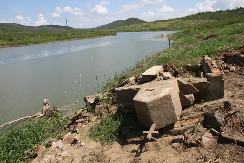 
				
					Após 18 anos, renasce esperança em famílias atingidas pela barragem de Acauã
				
				