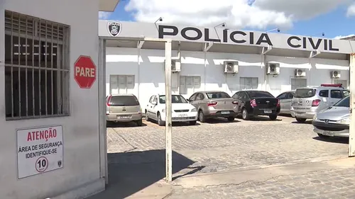 
				
					Polícia Civil prende PM reformado suspeito de vender munições de forma ilegal
				
				