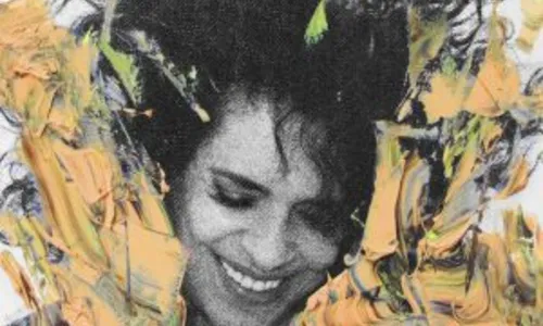 
				
					Seu nome é GAL. Cantora chega aos 75 anos como grande dama da canção brasileira que ainda sabe transgredir
				
				