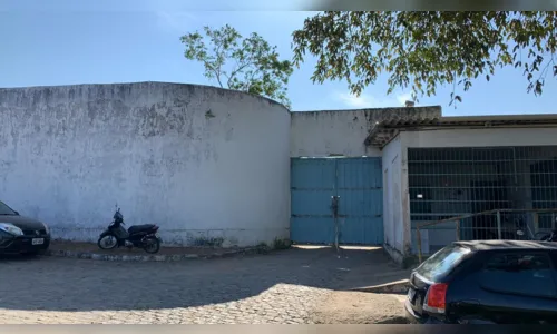 
				
					Polícia confirma fuga de cinco internos do Lar do Garoto, em Lagoa Seca
				
				