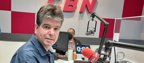 
				
					Ruy afirma que não há possibilidade de união com João Azevêdo
				
				