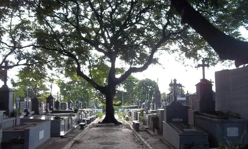 
                                        
                                            Dia de Finados: seis cemitérios de João Pessoa vão abrir para visitações
                                        
                                        