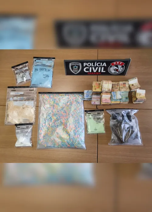
                                        
                                            Polícia Civil apreende carga de  drogas sintéticas avaliadas em R$ 1 milhão
                                        
                                        