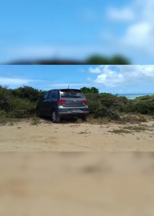 
                                        
                                            Carro de padre desaparecido é encontrado na praia de Tambaba
                                        
                                        