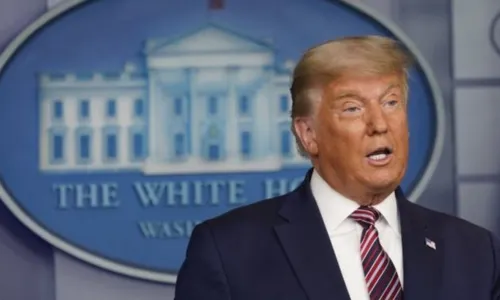 
				
					Emissoras americanas tiram Donald Trump do ar e chamam o presidente de mentiroso
				
				