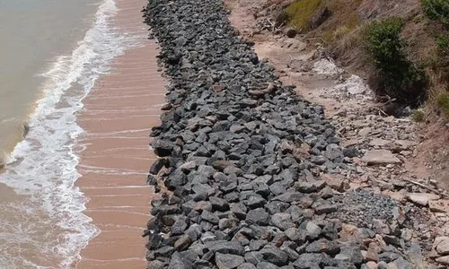 
                                        
                                            Enrocamento da falésia da Barreira do Cabo Branco, em João Pessoa, é concluído
                                        
                                        