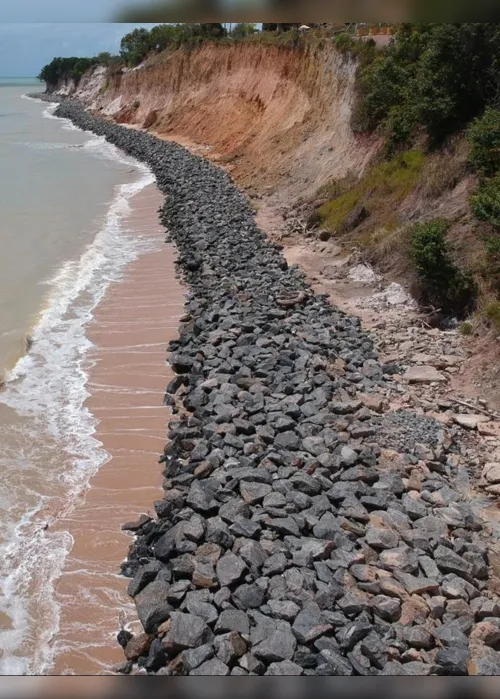 
                                        
                                            Enrocamento da falésia da Barreira do Cabo Branco, em João Pessoa, é concluído
                                        
                                        