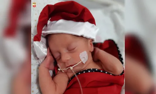 
				
					Bebês da UTI do Hospital Edson Ramalho fazem ensaio fotográfico natalino
				
				