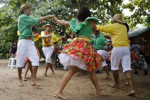 
				
					Coco de Roda e Ciranda ganham reconhecimento de patrimônio cultural de João Pessoa
				
				